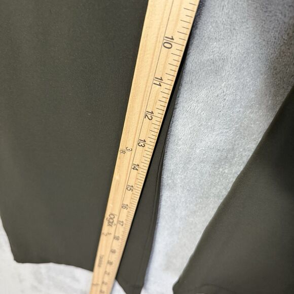 Lululemon On The Fly Crop Cropped Dark Olive Pants Women Size 6 Stretch Travel - Picture 4 of 8